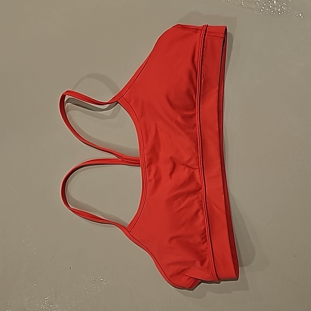Lululemon Flow Y bra, size 10